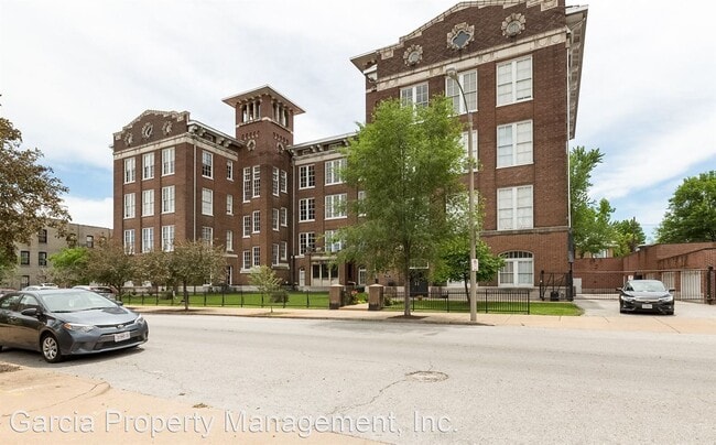 Building Photo - 4466 Olive St