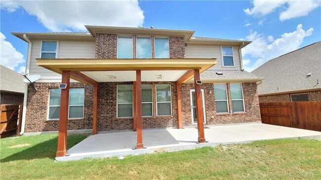 Building Photo - 3017 Open Plain Dr