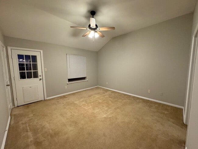 Building Photo - 100-102 Prosperity Trail