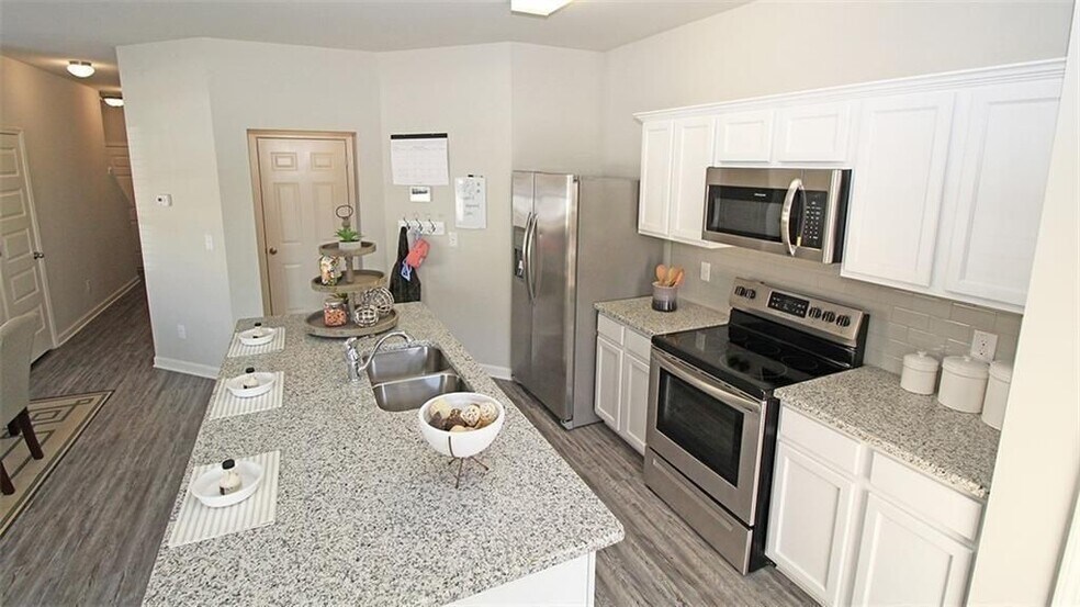 Building Photo - 3577 Brycewood Dr