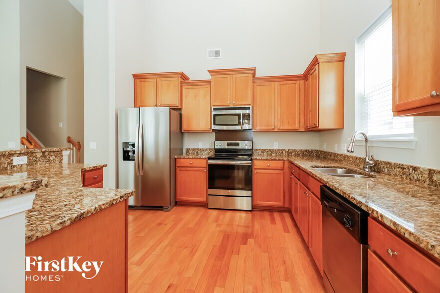 Building Photo - 115 Marinella Dr