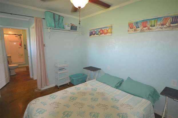 Building Photo - 4207 San Jacinto Dr
