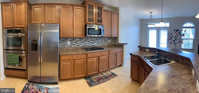 Building Photo - 2816 Admiral Ridge Rd