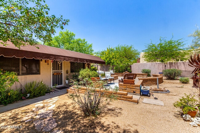 Building Photo - 6604 E Dove Valley Rd