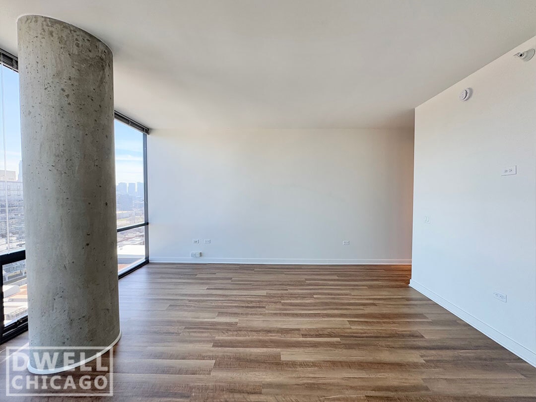 Building Photo - 1539 N Fremont St