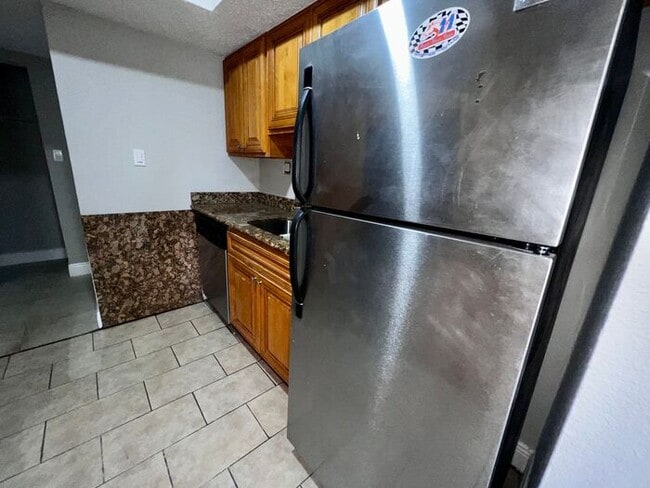Building Photo - Spacious 3 Bed / 2 Bath Condo in Millenniu...