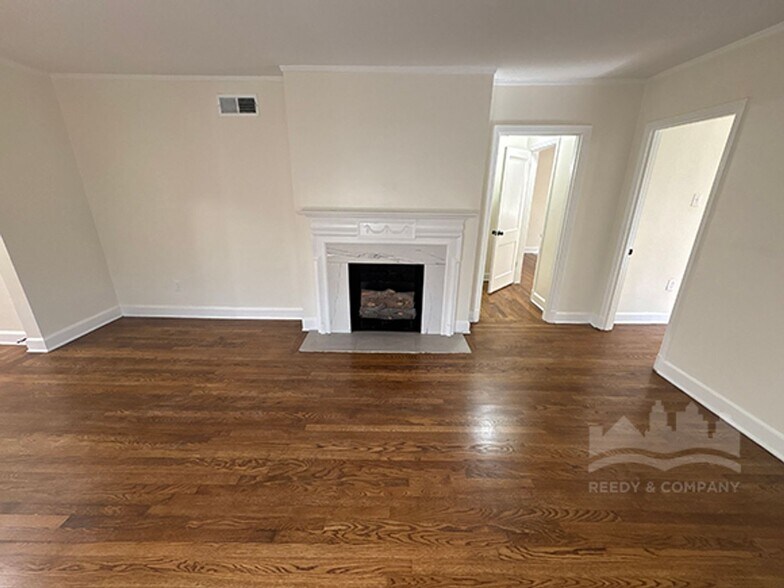 Building Photo - 108 N Highland St