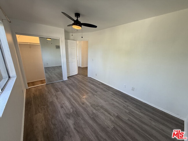 Building Photo - 1505 S Dunsmuir Ave