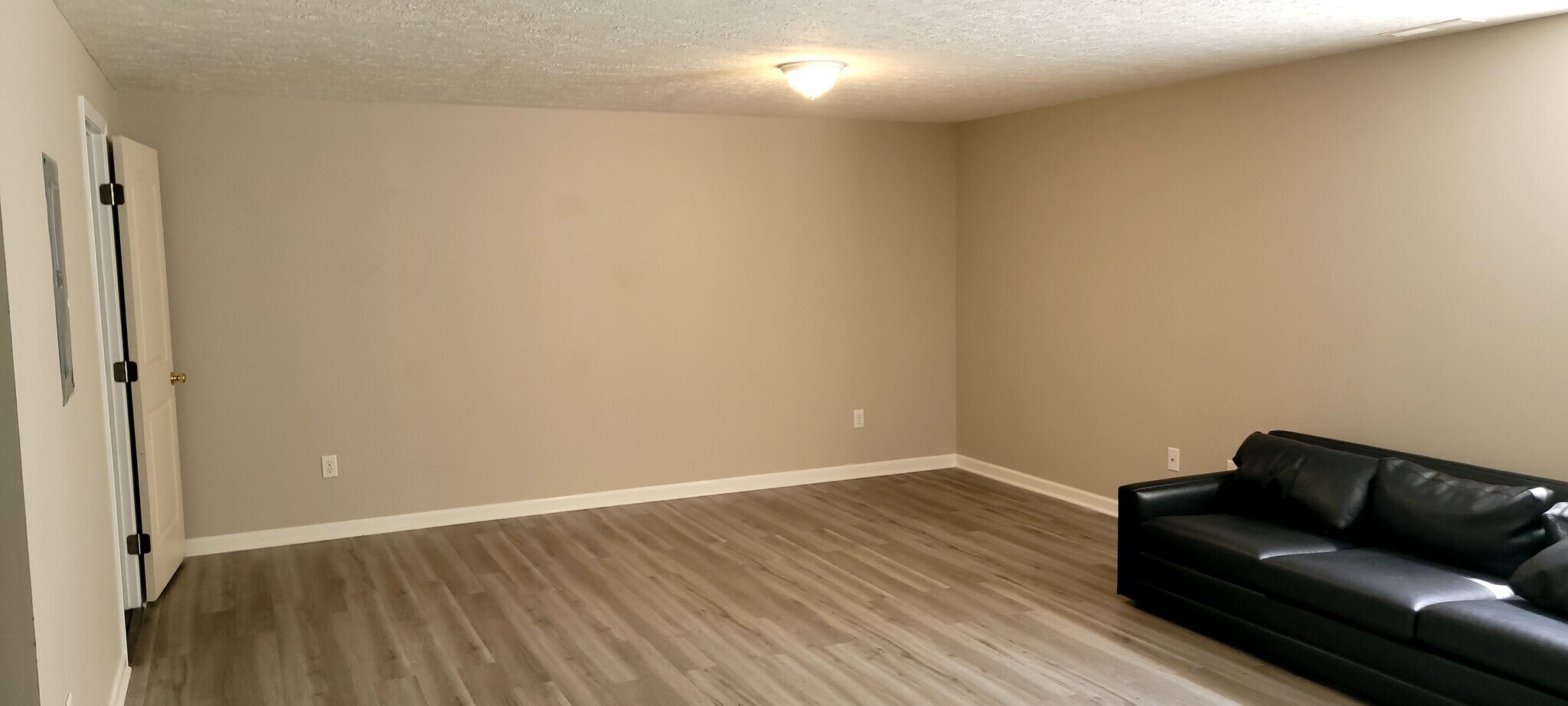 Building Photo - 770 Mystic Pointe Dr