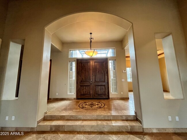 Building Photo - 6128 E Duane Ln