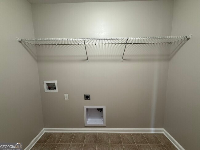 Building Photo - 122 Brooklet Cir