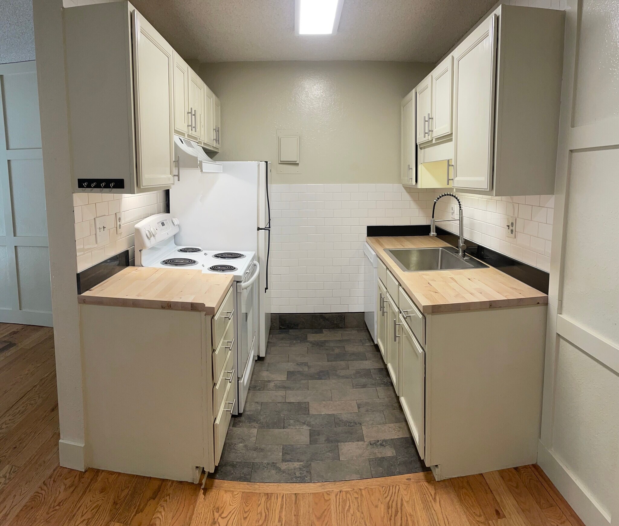 Building Photo - 3250 O'Neal Cir