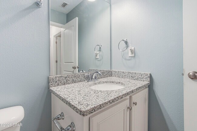 Building Photo - 7450 Shadow Lake Dr