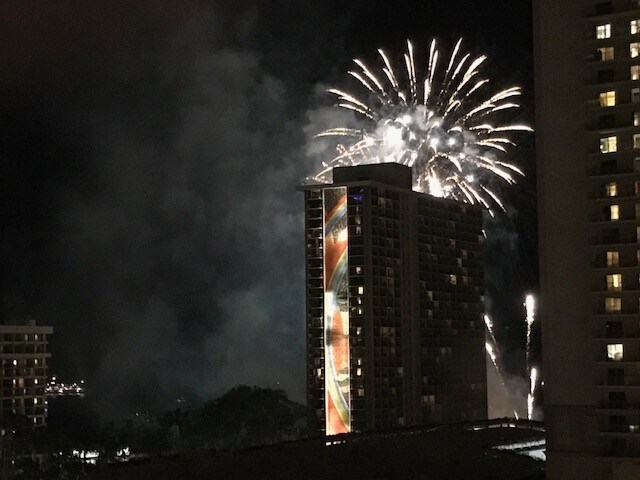 Building Photo - Waikiki Wailana 2 Bed 2 bath 1 Cov Park 14th Flr Park/Ocean View Condo (1860 Ala Moana, Unit 1402...