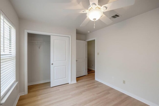 Building Photo - 13604 Caldwell Dr
