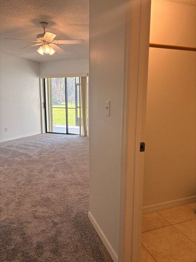 Building Photo - Spacious 1 bedroom at Pier 43!