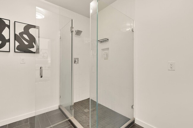 Building Photo - 1700 Kalorama Rd NW