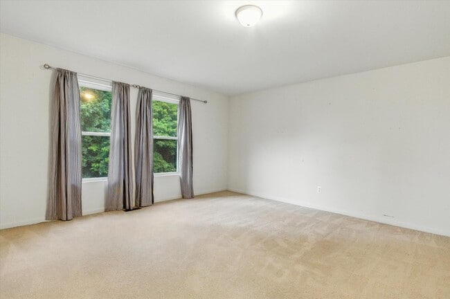 Building Photo - 1738 Weeping Willow Ct