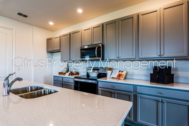 Building Photo - 3/2.5 Home South of Lake Nona