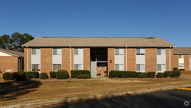 Building Photo - 2 Bedroom 1 Bath