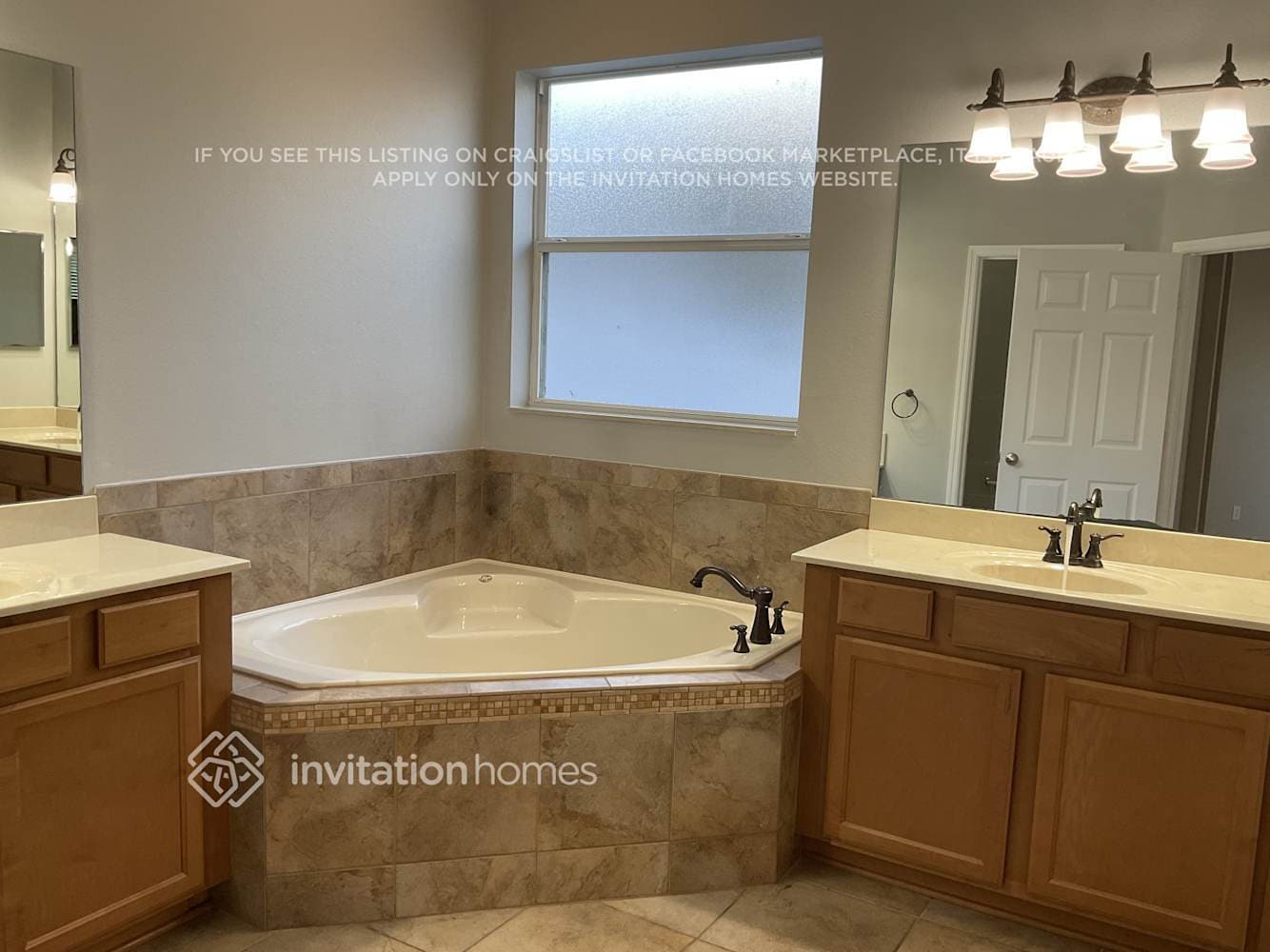 Building Photo - 650 Michigan Estates Cir