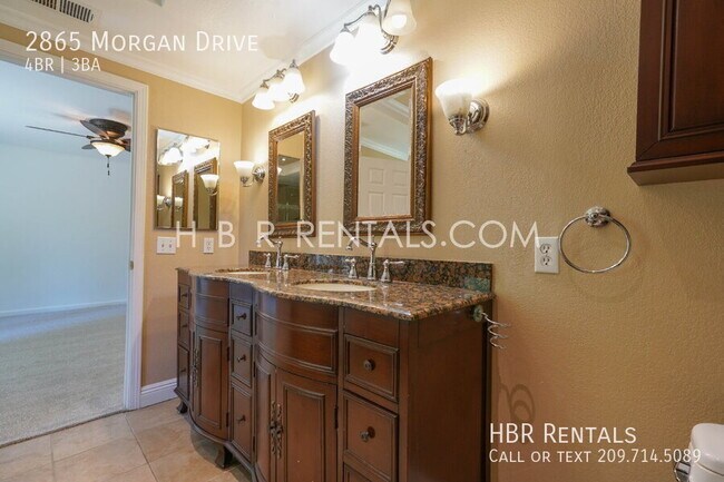 Building Photo - 2865 Morgan Dr
