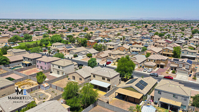 Building Photo - Home at El Mirage Rd/Cactus Rd! JOIN THE W...