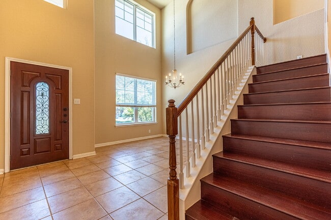 Building Photo - 8922 Weimer Forest