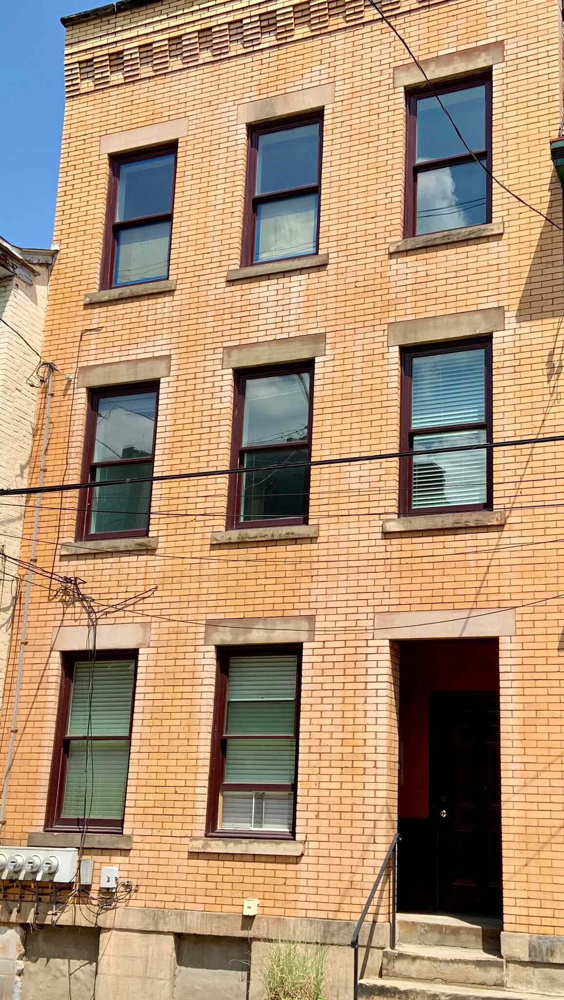 Building Photo - 306 Jacksonia St