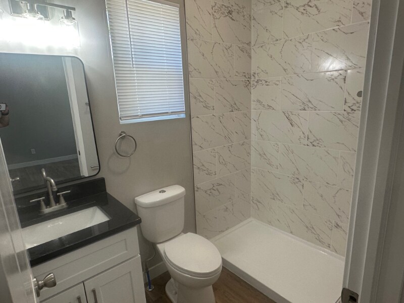 Building Photo - 2612 Boulevard Pl