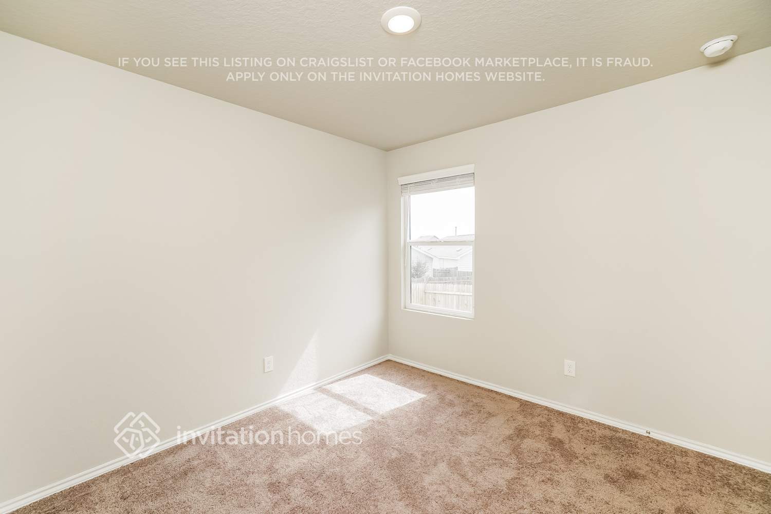 Building Photo - 13702 Bucket Way