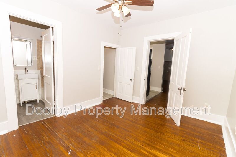 Building Photo - 12 Bellflower Cir