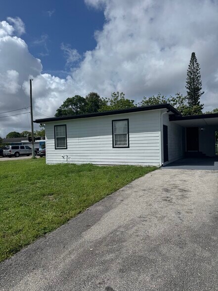 Primary Photo - 3403 Rostan Ln