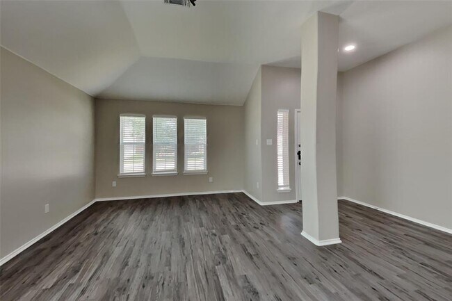 Building Photo - 9639 Elizabeths Glen Ln