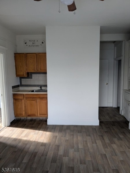Building Photo - 139 9th St