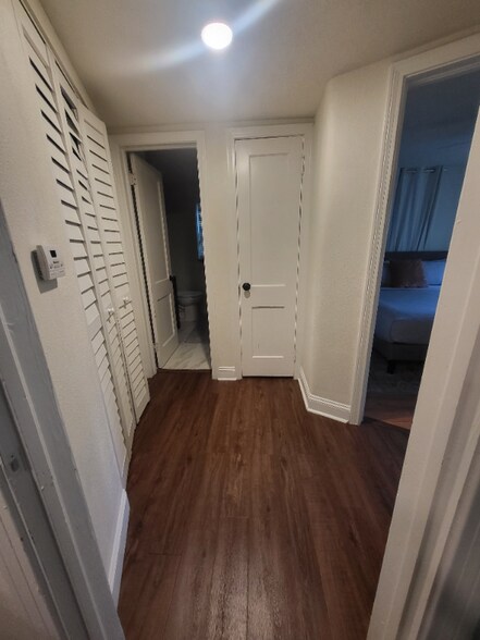 Building Photo - 3520 Post St