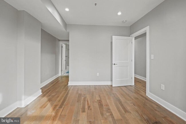 Building Photo - 2419 Benning Rd NE