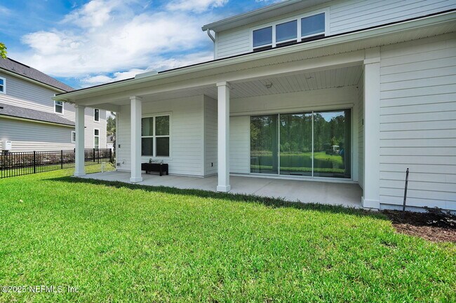 Building Photo - 247 Huguenot Ln