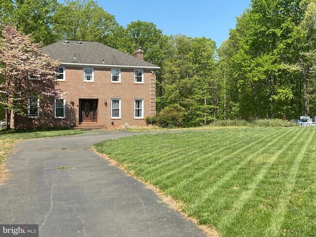 Building Photo - 14917 Lee Hwy