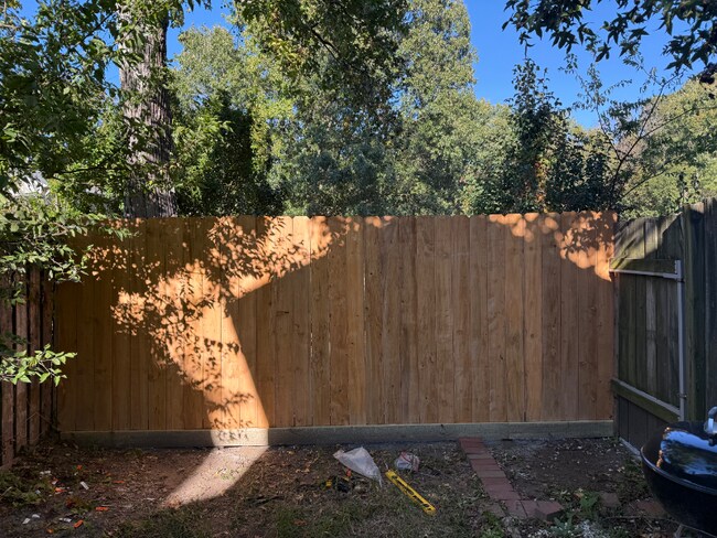Building Photo - 67 Riverchase Dr