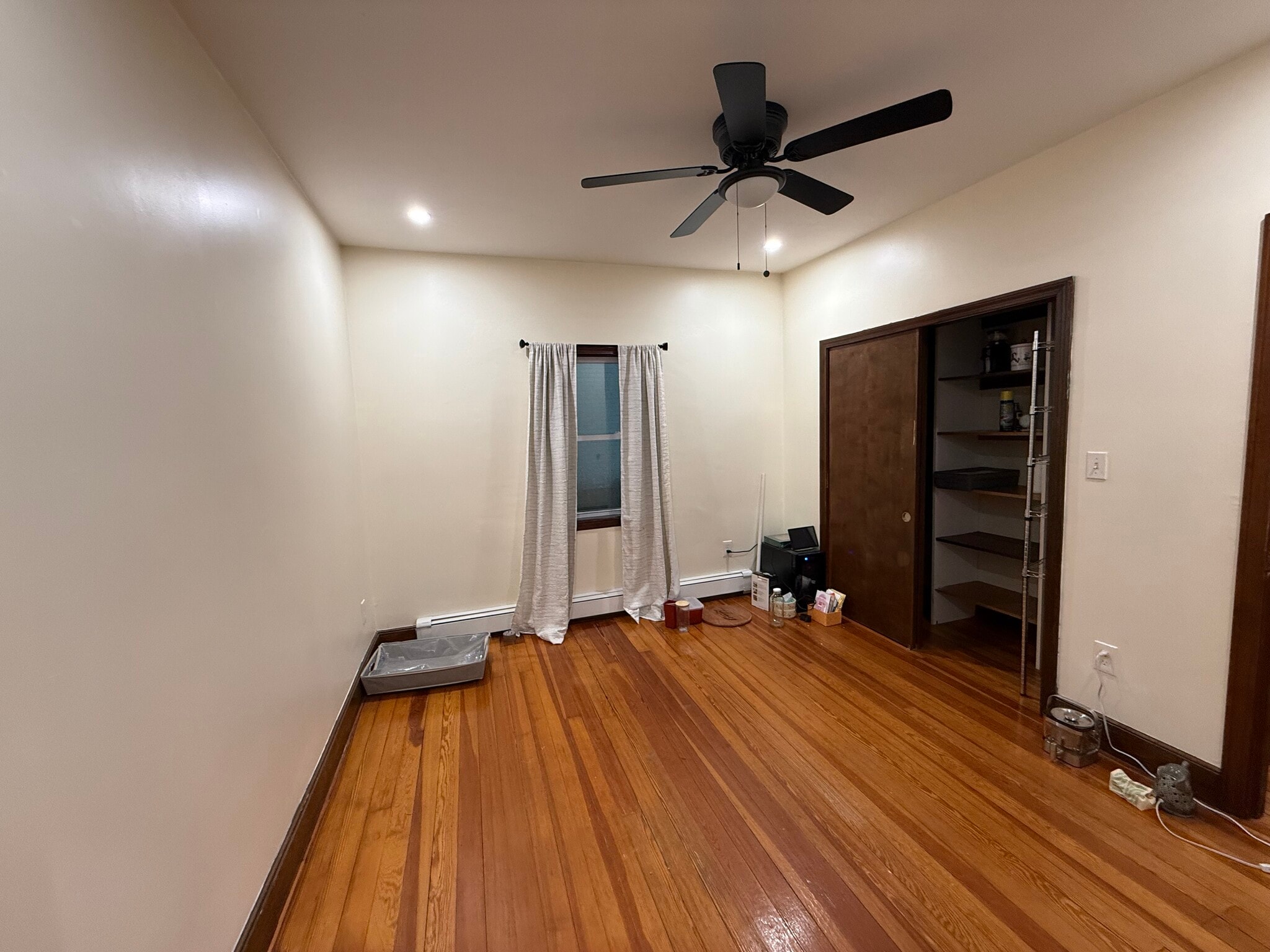 Building Photo - 34 Tremont St