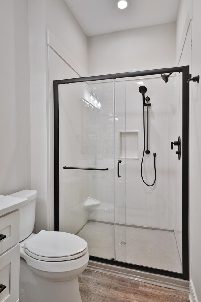 Building Photo - 370 S Washington Ave