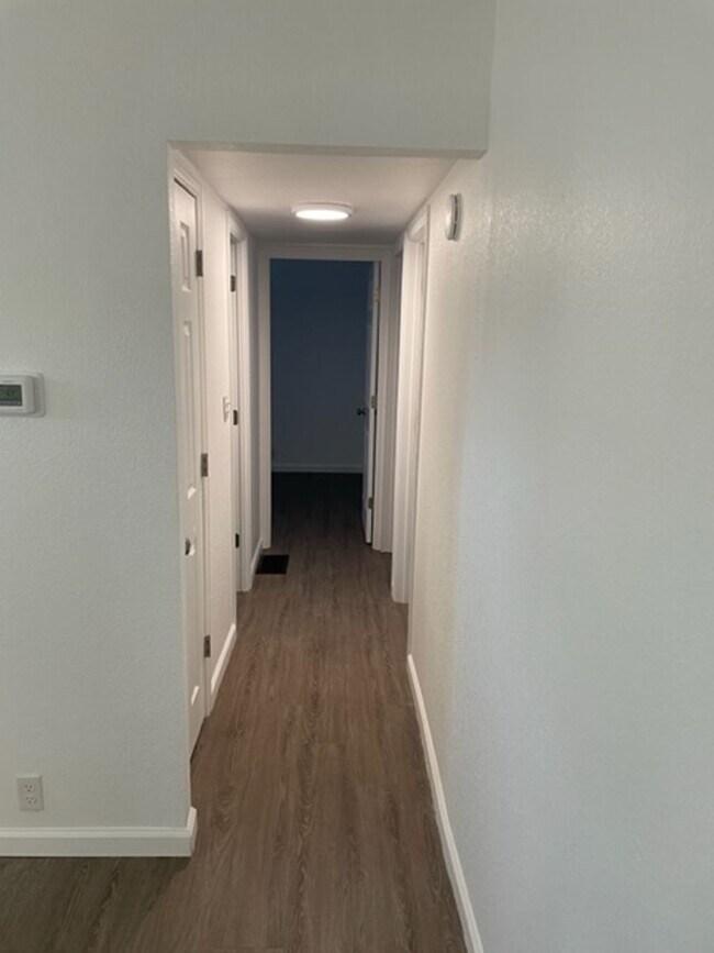 Building Photo - NEWLY REMODELED 3 BEDROOM RANCHER IN STRAT...