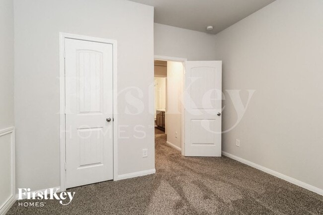 Building Photo - 255 Rd 5102F