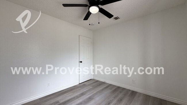 Building Photo - 22396 Hurons Ave