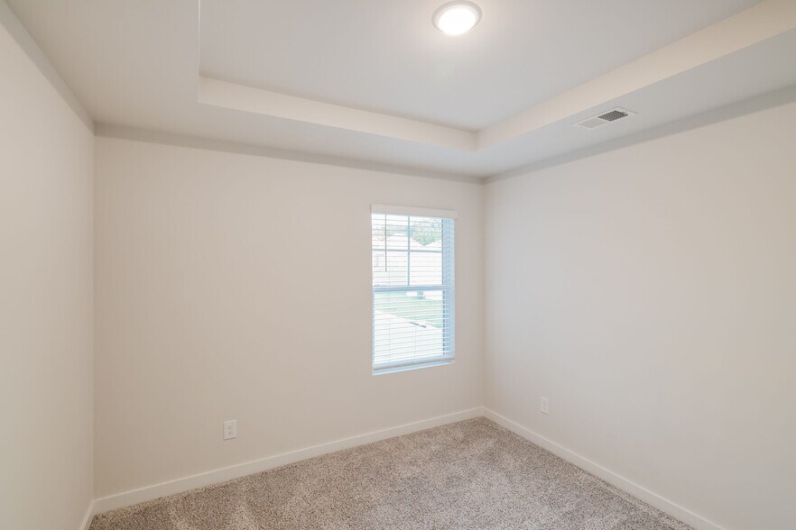 Building Photo - 5537 Cathwick Dr