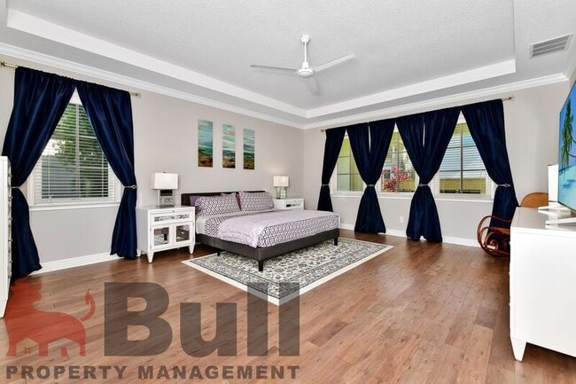 Building Photo - 8233 Canetti St