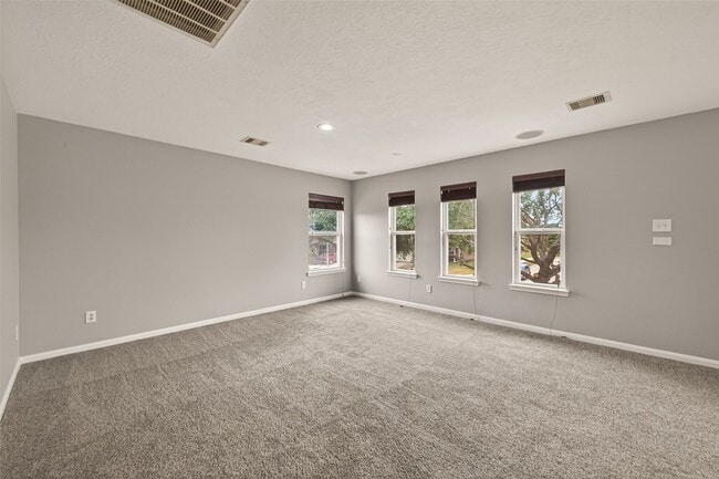 Building Photo - 18302 Walden Gate Ln