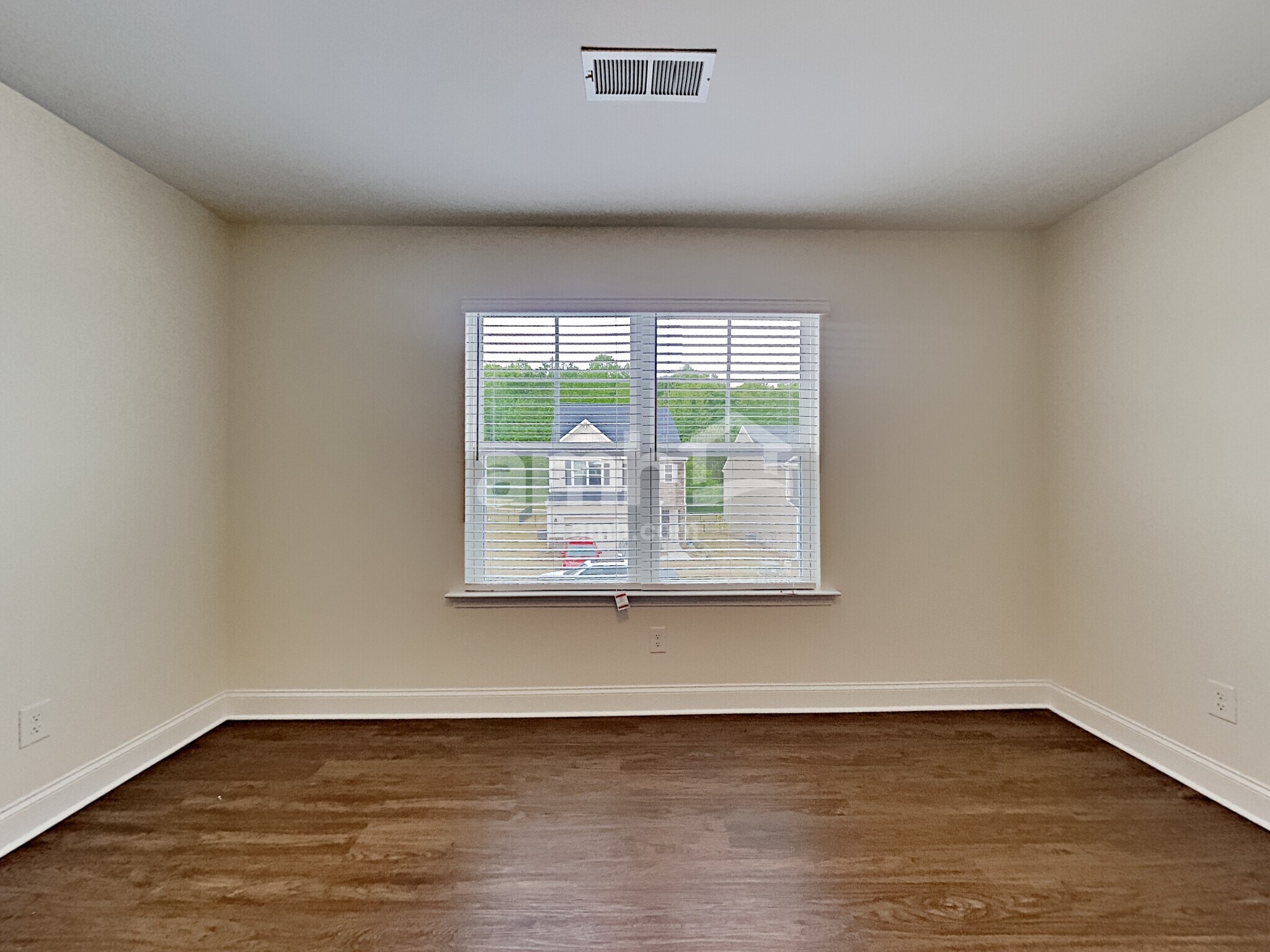 Building Photo - 588 Woodall Rd