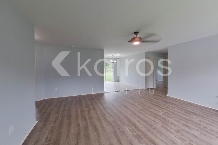 Building Photo - 14584 SW 75th Cir